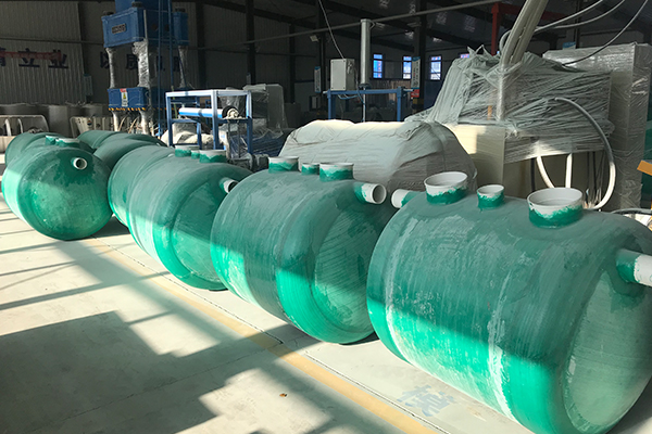 玻璃鋼化糞池的價格都和哪幾點(diǎn)有著關(guān)系